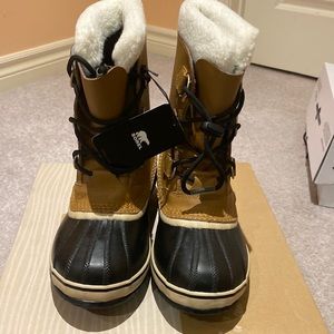 SOREL YOUTH size 6 yoot pac tp
